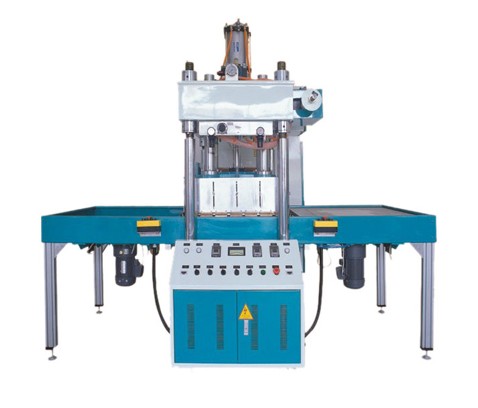 8KW自動(dòng)滑臺同步熔斷機(jī)，鄭州吸塑泡殼封口機(jī)，高周波熔斷模您的首選