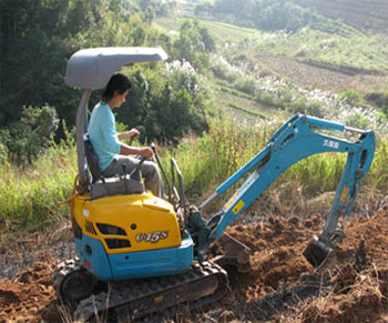 德宏久堡田U60挖掘機(jī)憋車維修-暢通維修廠