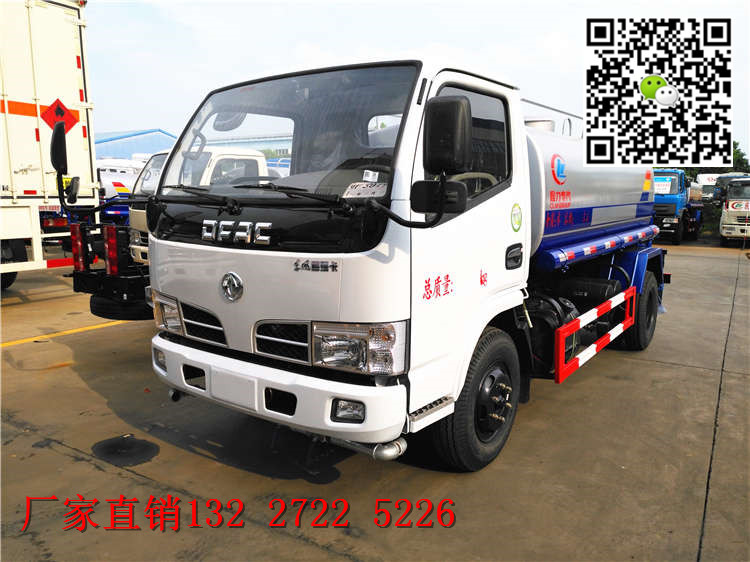 10方灑水車(chē)低價(jià)_熱銷(xiāo)的5噸灑水車(chē)車(chē)型介紹