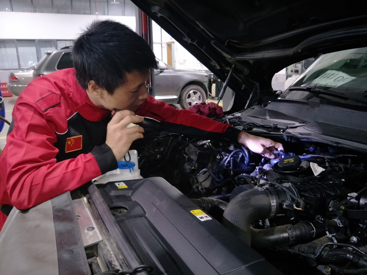 湖南奔馳維修、奔馳保養(yǎng)，選湖南永通名車(chē) 最放心