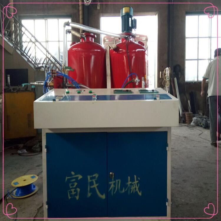 聚氨酯發(fā)泡噴涂機 高效低壓發(fā)泡機 噴涂澆注設備齊全