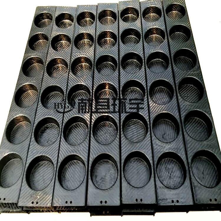 模壓碳纖維異形件 輕質(zhì)量高強(qiáng)度3k碳纖維制品