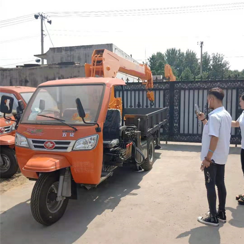 五征三輪小吊車 園林綠化吊樹拉樹隨車吊 三輪隨車吊