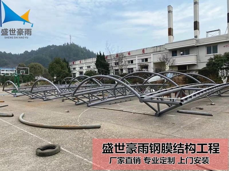 喀什地區(qū)汽車停車棚雨棚盛世豪雨工程制造品質如一