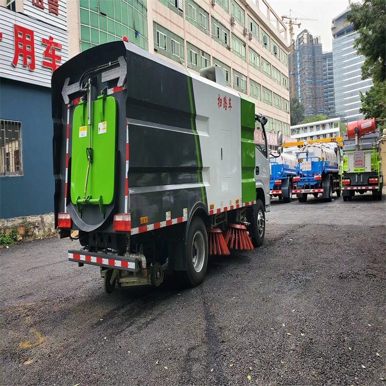 東莞市掃路車現(xiàn)車出租