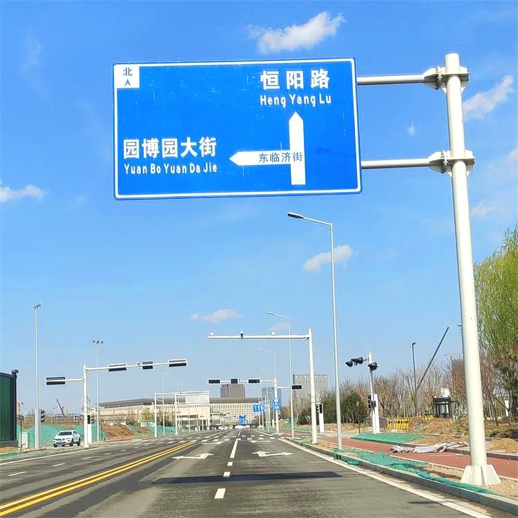 河北衡水高速公路標(biāo)志桿電子顯示屏立桿廠家天光燈具