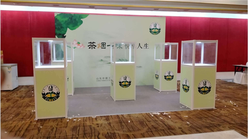 廣東其它地區(qū)書畫展示柜興葉9成新價(jià)格優(yōu)惠